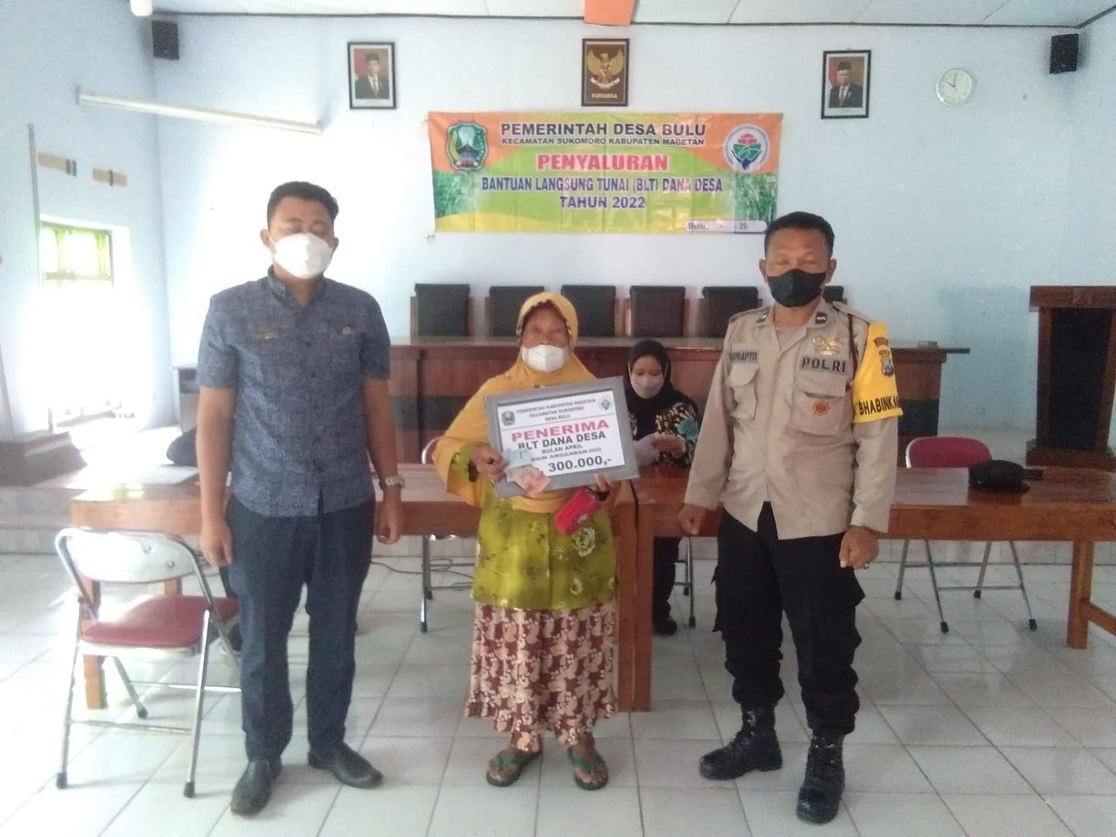 PENYALURAN BLT-DD TAHAP 4 TAHUN 2022 DESA BULU