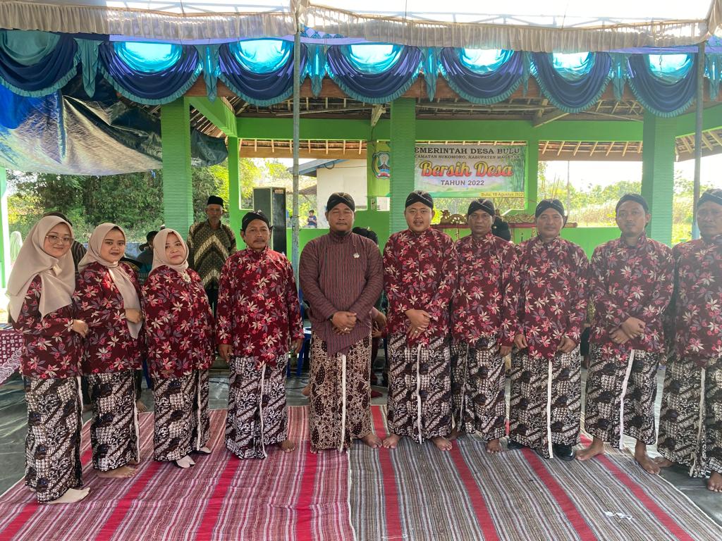 WUJUD RASA SYUKUR, PEMERINTAH DESA BULU GELAR BERSIH DESA